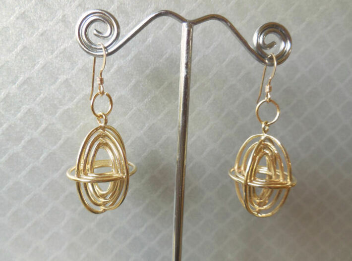 Concentric Borromean -- Precious Metal Earrings 3d printed 