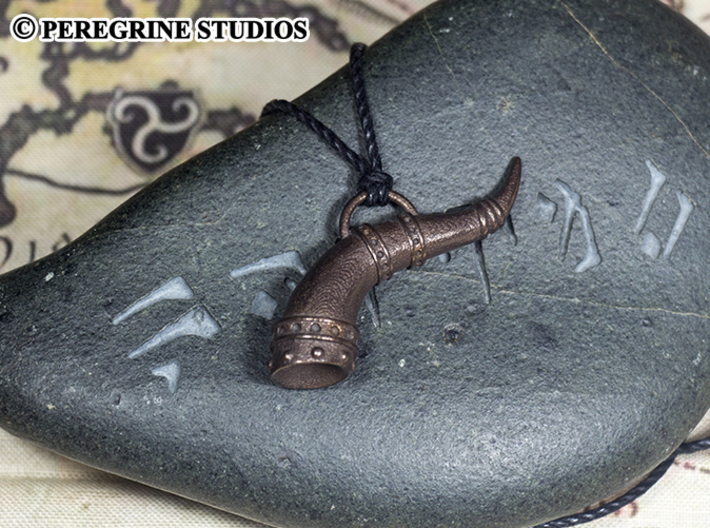 Pendant - Amulet of Stendarr 3d printed Polished Bronze Steel