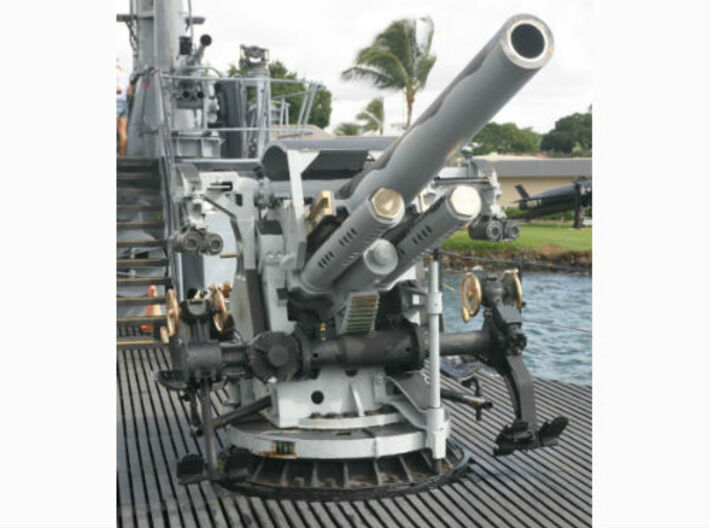 1/144 USN 5 inch 25 Cal. Gun Mount Mark 40 3d printed 
