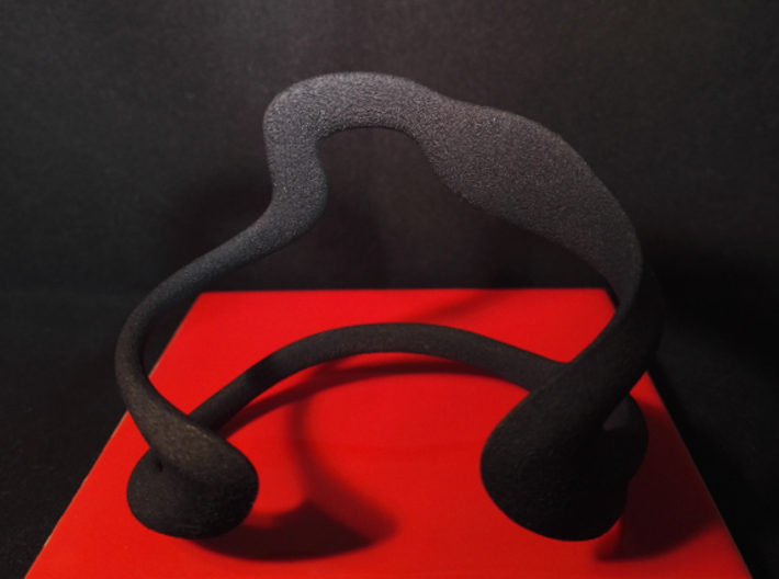  Mind generated bracelet - my idea of art 3d printed Depending on the point of view, this bracelet completely changes