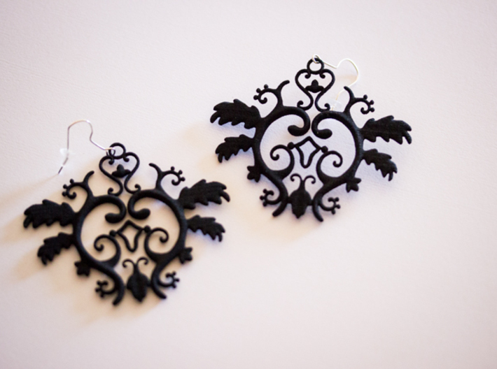 Gothic Leaves Earrings 3d printed 