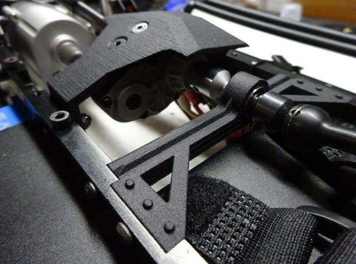 N2R Coupling Bracket for TF2 LWB 3d printed N2R Coupling Bracket shown installed with N2R Leaf Chassis Low Profile Skid (sold separately)