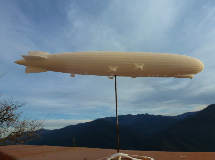 LZ127 Graf Zeppelin (with markings) 1/700 scale 3d printed LZ127 the Graf Zeppelin