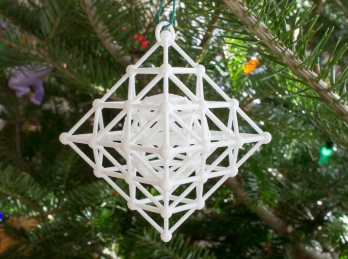 Diamond Spinning Ornament Mini 3d printed Printed in WSF, on tree