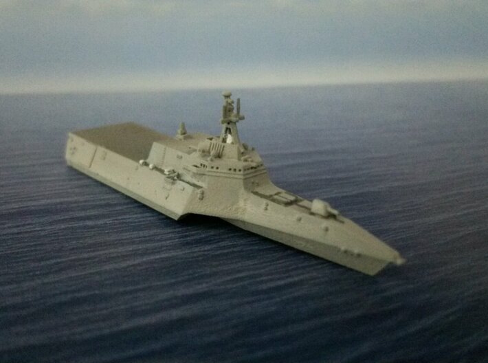 1/2000 USS Independence 3d printed painted