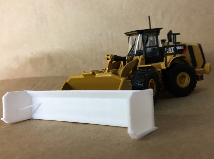 1:87 20ft Wheel loader snow pusher.  3d printed (Loader not included)