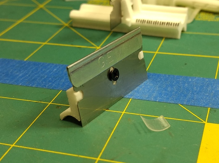 HopPlane - R-hop trimming tool 3d printed Secure blade with small screw
