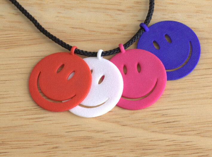 Happy face charm 3d printed 