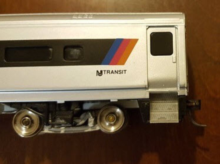 Walthers NJT/SEPTA/M-N Comet II replacement steps 3d printed Trucks are available on Shapeways from Imperial Hobby Productions