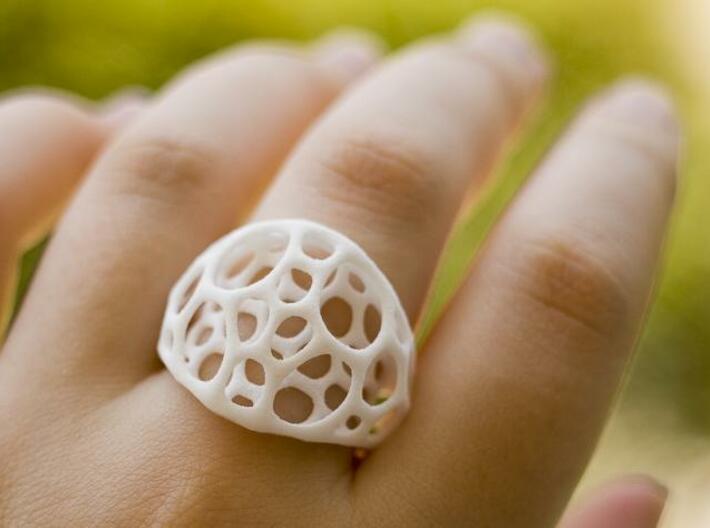 2-layer Center Ring 3d printed in white strong & flexible