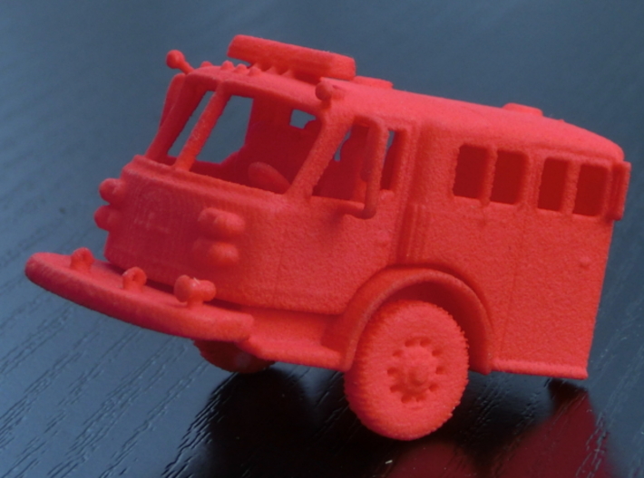 ALF Century 2000 1:32 Cab 3d printed The photos shows the 1:87 version