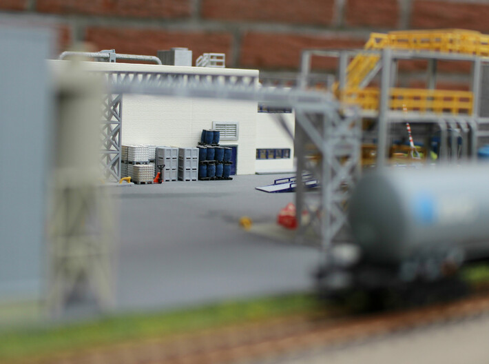 N Scale Chemical Storage Installation Pt 1/2 3d printed View through the plant with the installation to the right.