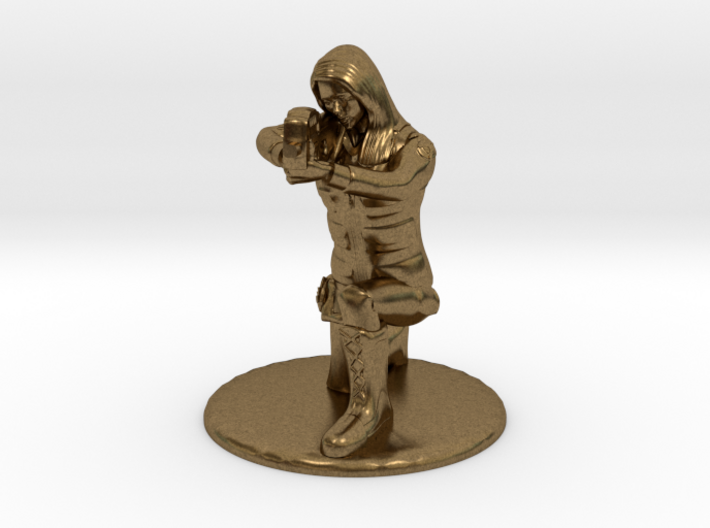SG Female Soldier Crouched 35 mm new 3d printed