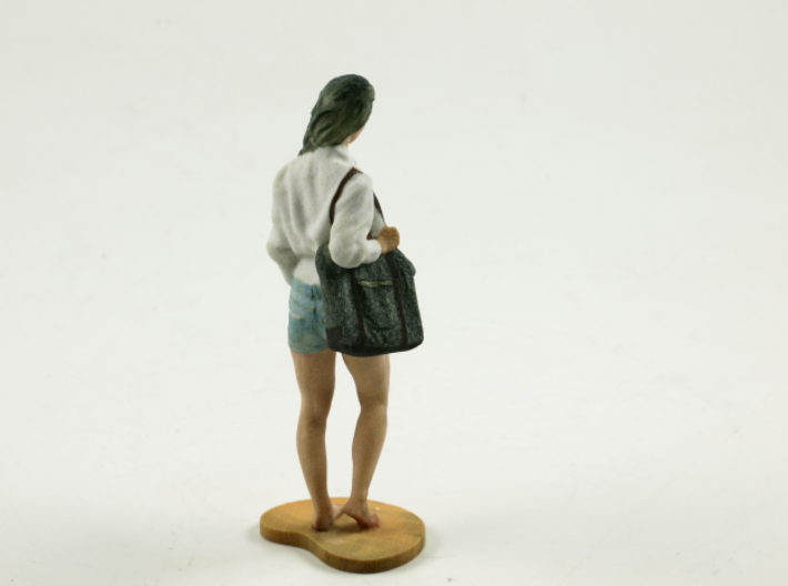 Shopping lady 3d printed 