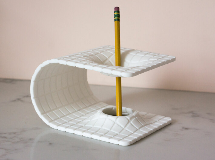 Einstein-Rosen Bridge (Wormhole) Pencil Holder 3d printed
