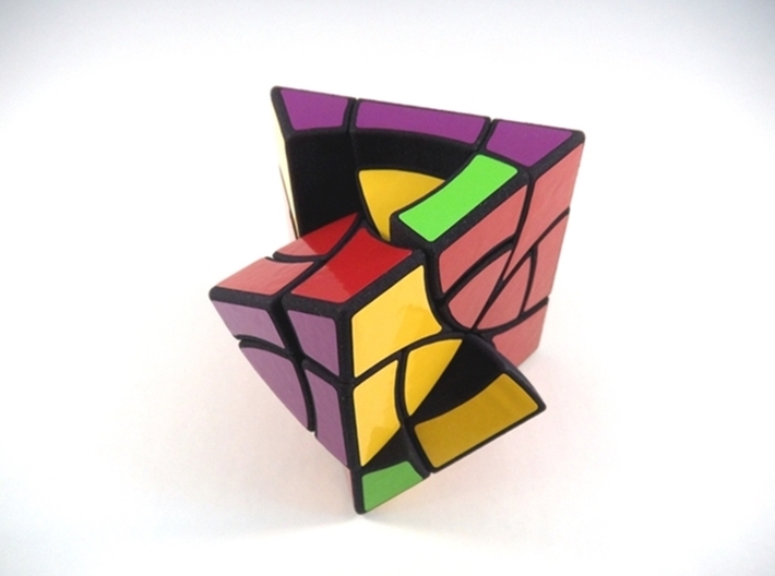 Curvy Jumble Prism Plus Puzzle 3d printed Multiple Turns