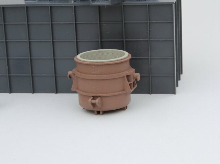 N-scale 250 ton Teeming Ladle, empty 3d printed 250 ton empty teeming ladle shown with the Walthers Cornerstone Electric Furnace as a background.