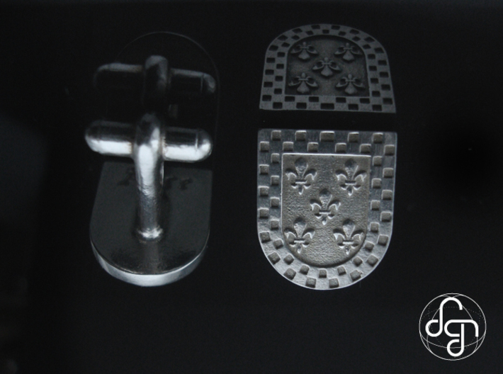 Heraldic Cufflinks (Arce) 3d printed Detail [Polished Silver]