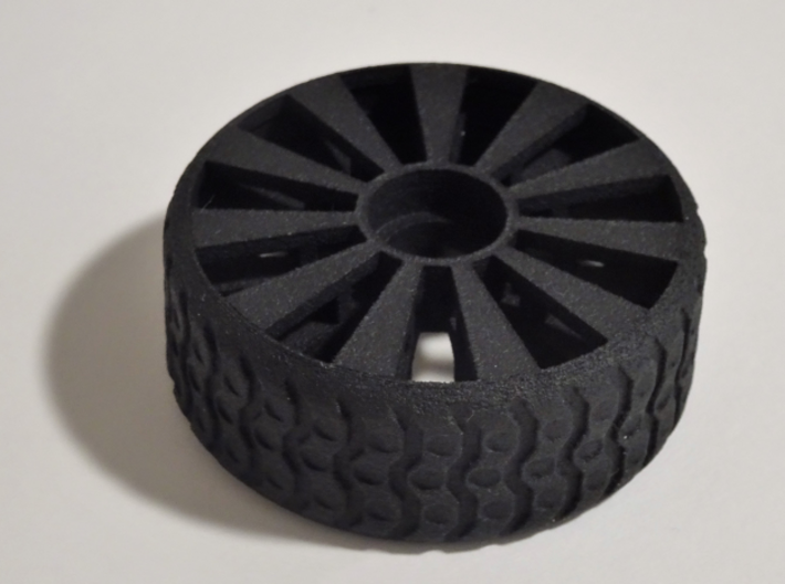 2 Inch Airless Tire for Use with 1/2 Inch Bearing 3d printed 