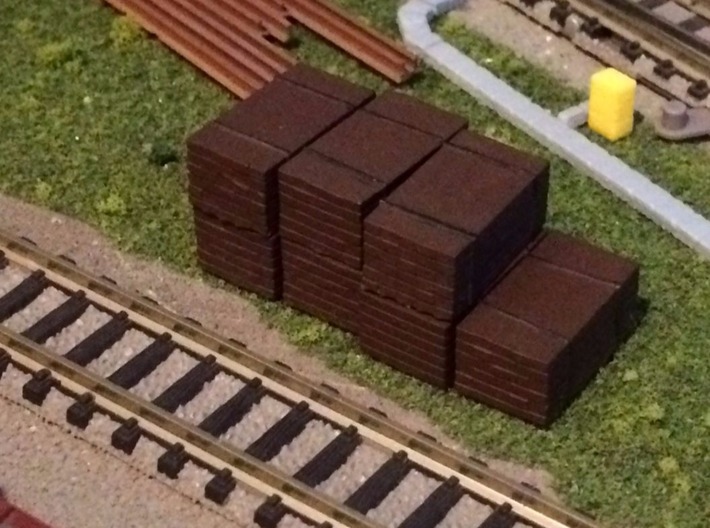 N Scale 4 Ties Stacks 3d printed Painted stacks in Frosted Ultra Detail