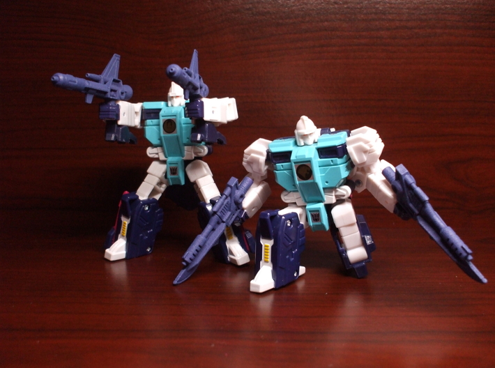 Electro-Burst Rifles for TR Wingspan 3d printed with Pounce & weapons