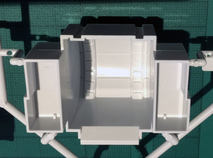 Perfect Grade Falcon 1:72 Ramp Hall 1B: Ledge 3d printed Bandai modelled the corridor as a cylinder