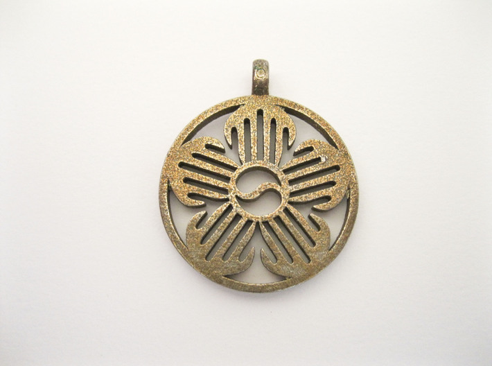 Immortal Flower Pendant 3d printed Shown in Stainless Steel
