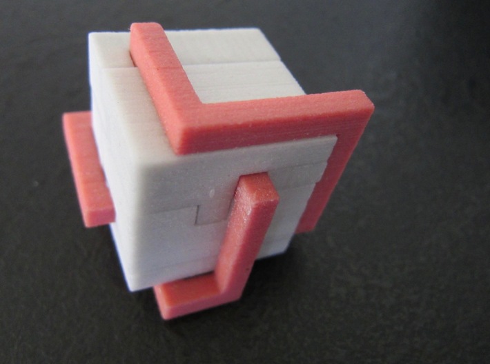 Puzzle mobius knot cube 3d printed 