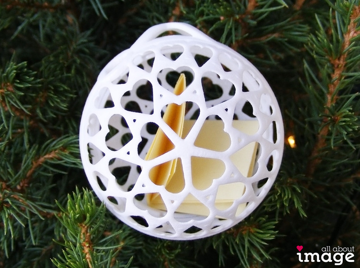Customizable Christmas Ornament - Hearts 3d printed Use it to wrap a small gift or a personal note
