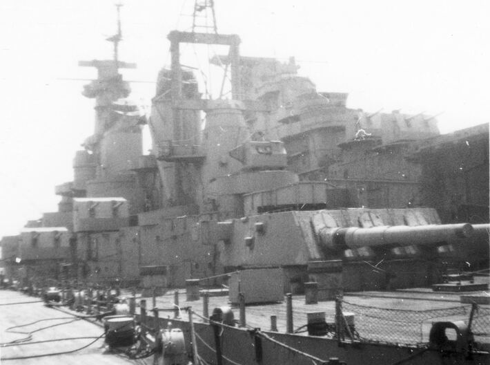 1/350 USS Iowa and USS Wisconsin Quadruped Mast 3d printed 