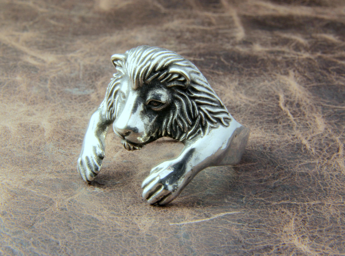 Lion Hug Ring 3d printed This material is Polished Silver , Patinated with bleach