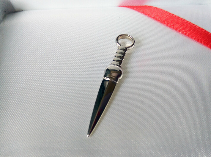 Dagger Pendant 3d printed 