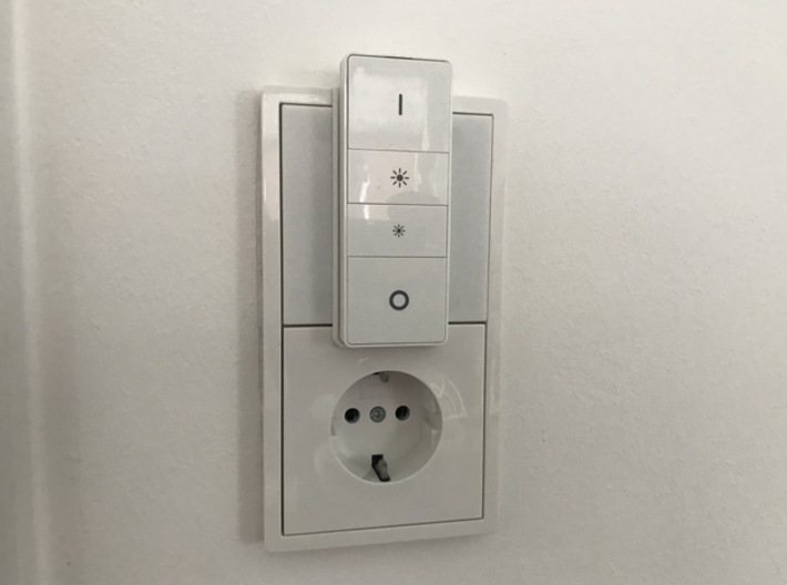 Philips Hue Switch holder for Gira 3d printed Hue Switch with Power Socket Combo.