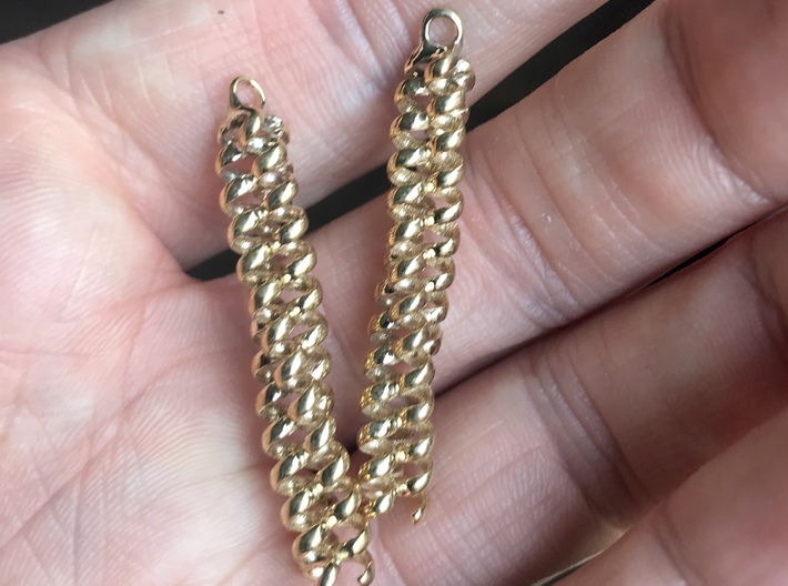 Trimeric coiled coil earrings 3d printed