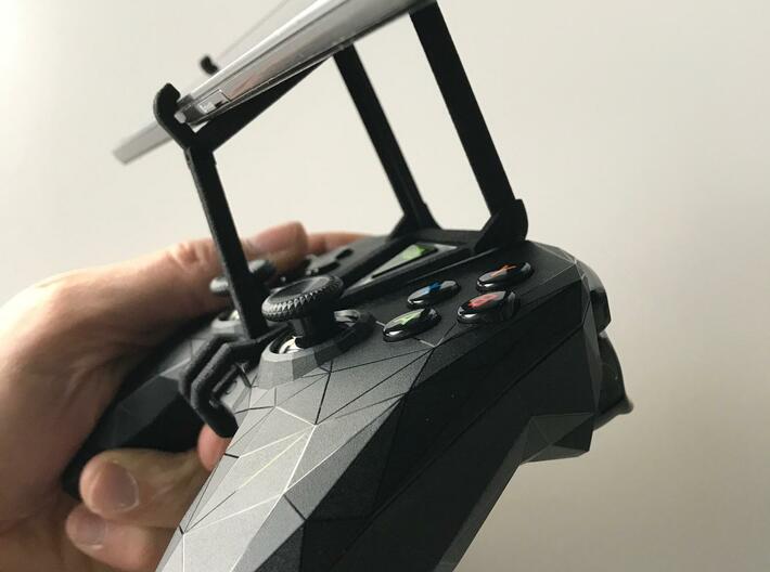 Controller mount for Shield 2017 & Jolla Tablet -  3d printed SHIELD 2017 - Over the top - side view