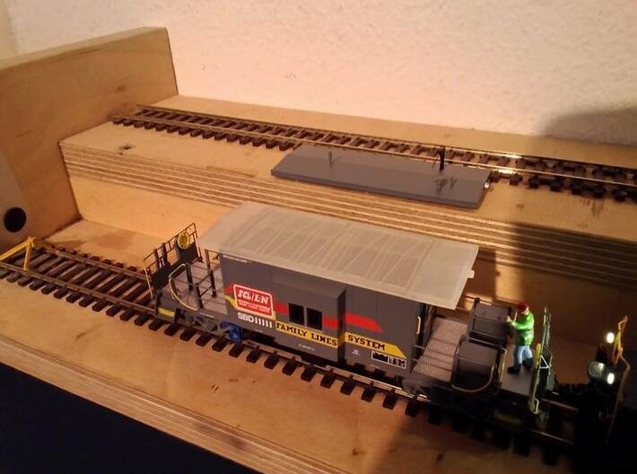 HO Bluford Caboose Roof 3d printed 