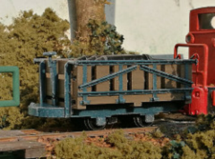 7mm scale Fauld wagon complete 3d printed painted model on my layout (bomb load not included)