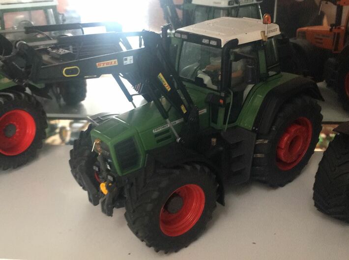 weise toys Fendt 820-926 Frontlader Konsole UH Sto 3d printed 