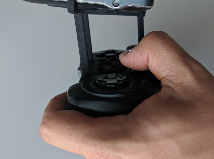 Controller mount for F710 & Oppo F9 (F9 Pro) - Top 3d printed Over the top - side