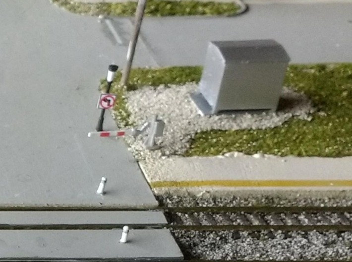 N Scale 8x Road Bollard Modern 3d printed Painted set of bollards at a railroad crossing, thanks for the picture Dave!