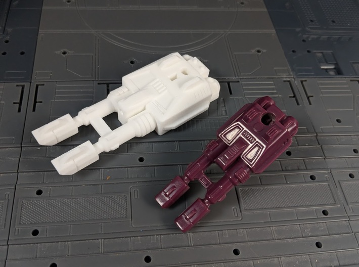 TF Combiner Wars Dragstrip Car Cannon 3d printed Compared to G1 accessory