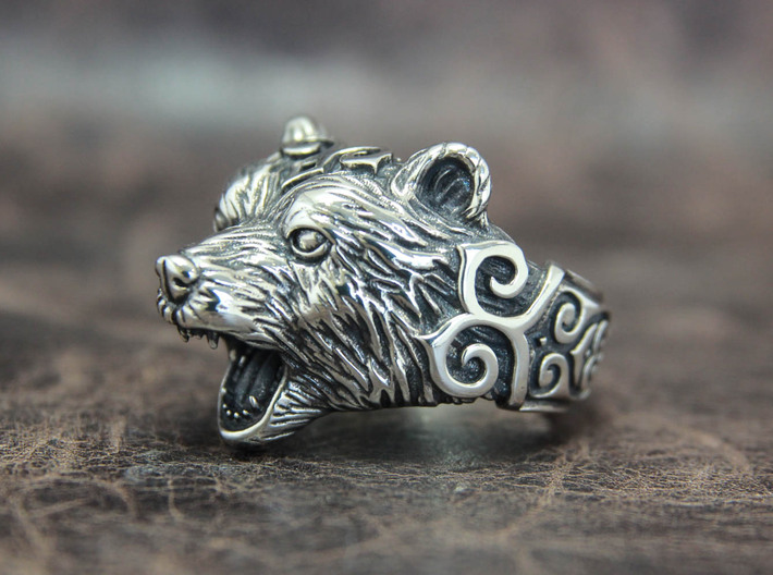 Bear Ring 3d printed This material is Polished Silver , Patinated with bleach