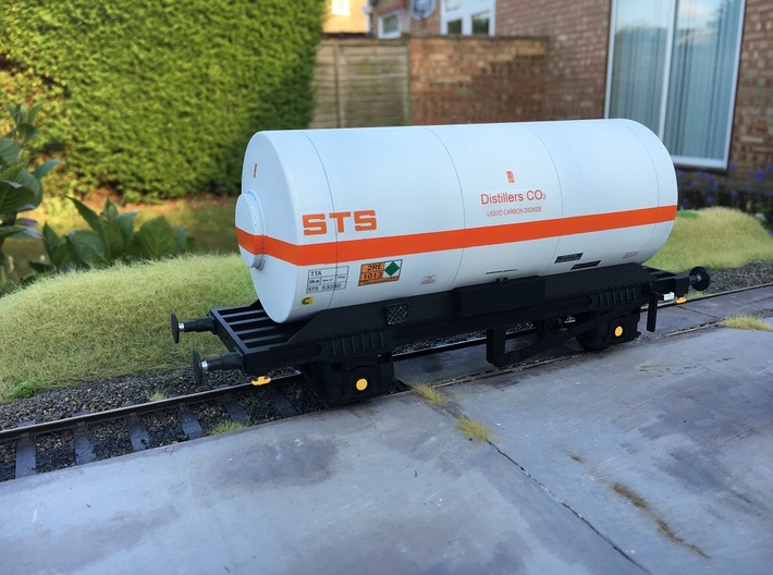 TTA Co2 Tank ends 7mm 3d printed completed wagon with additional parts added.
