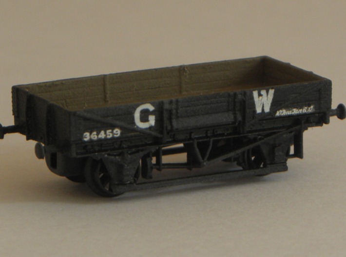 GWR O35 Medfit 3d printed Finished by Robert Gatward. Peco 10' chassis and added