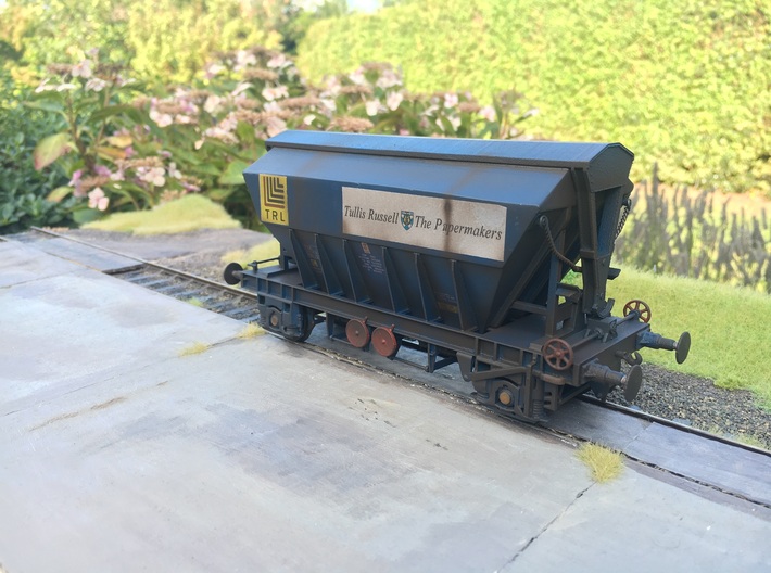 7mm Tullis Russell PAA wagon chassis 3d printed Chassis with addition parts added.