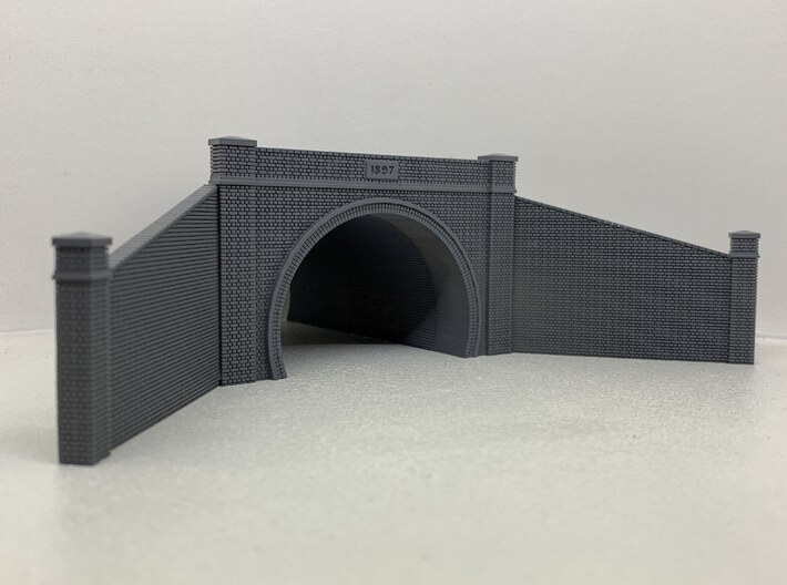 Based on Catesby Tunnel 1908. Main Portal. N Gauge 3d printed Whole Portal Tunnel Assembled