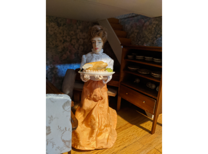 1/12 Dollhouse Doll Victorian Constance 3d printed In a 1/12 dollhouse. Standing on her own!