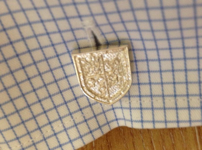 Heraldic Cufflinks [Stewart-Melville] 3d printed Use (Front) [Polished Silver] (Courtesy of Maganator)