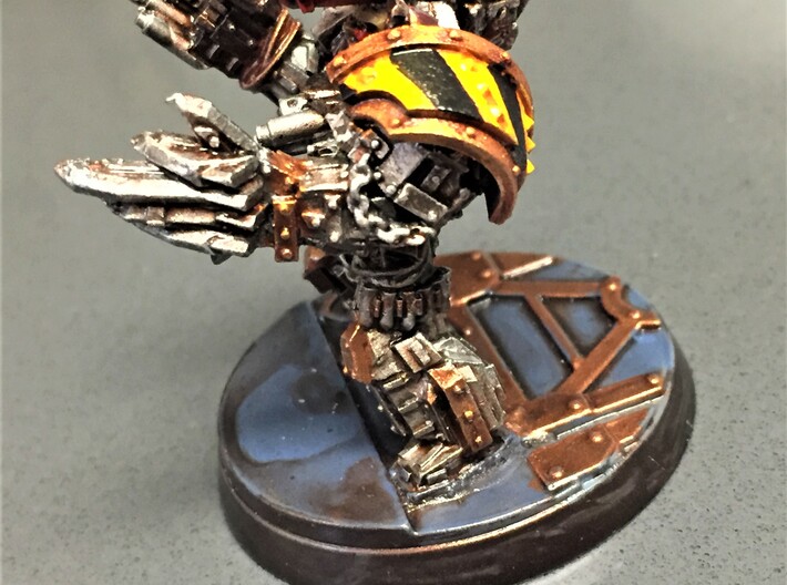 Iron Warriors Cataphractii Shoulder Pads Pauldron 3d printed curvature works beautifully on many shoulders