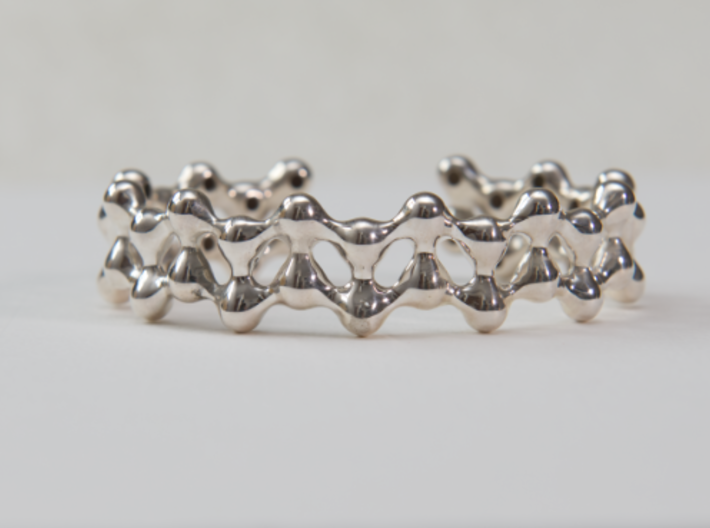 Liquid Cuff 3d printed Printed in Fine Detail Polished Silver